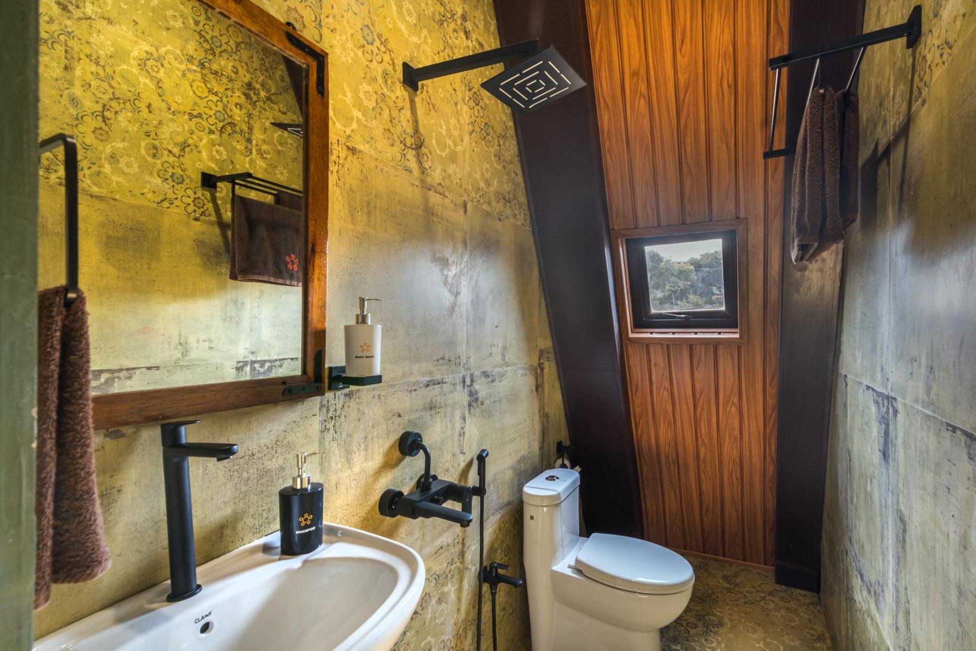 Saffronstays A Vantage, Panchgani - A Pyramid Shaped Unique Luxury Villa With Infinity Valley Views Eksteriør bilde